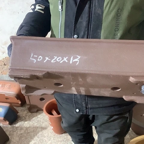 紫砂花盆手工制作