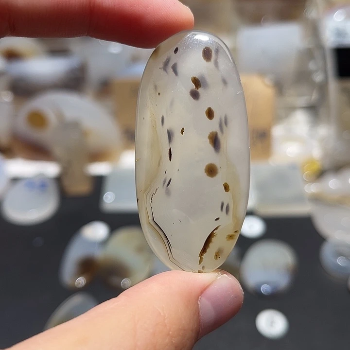 玛瑙/玉髓颈饰未镶嵌