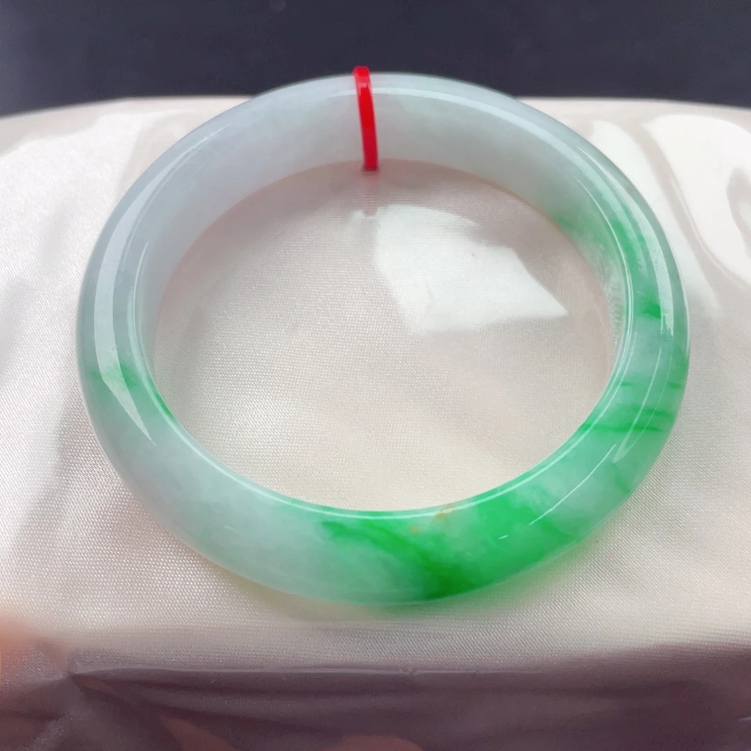 用***7翡翠未镶嵌手镯5556正圈 （25317）