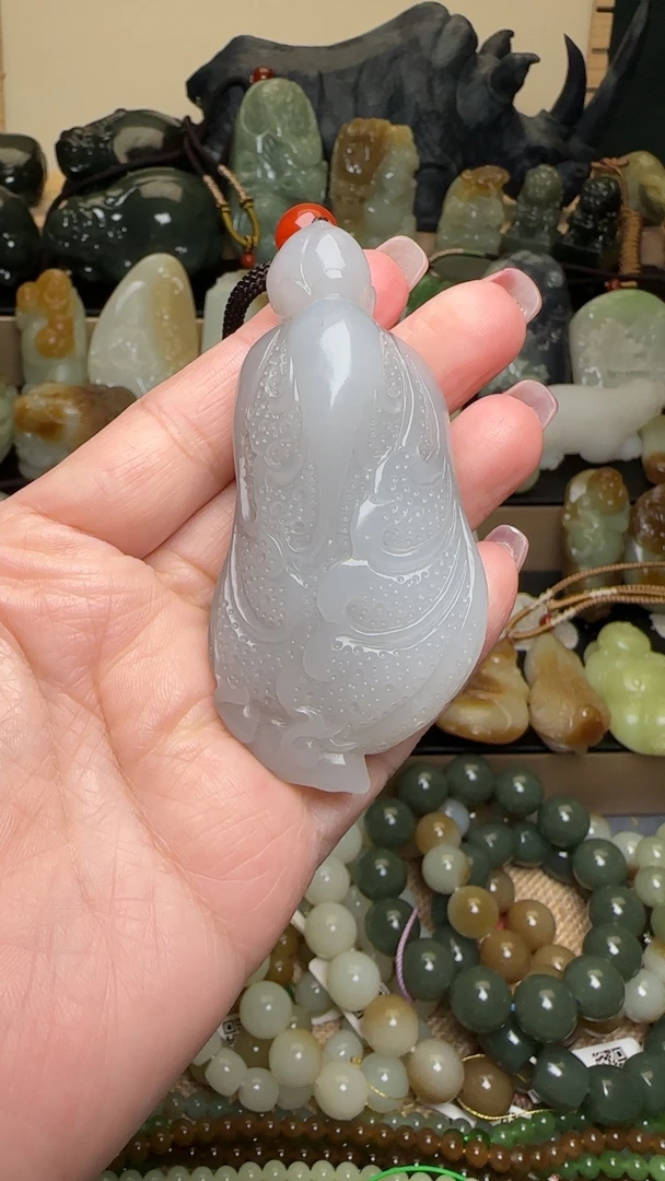 和田玉白菜手把件