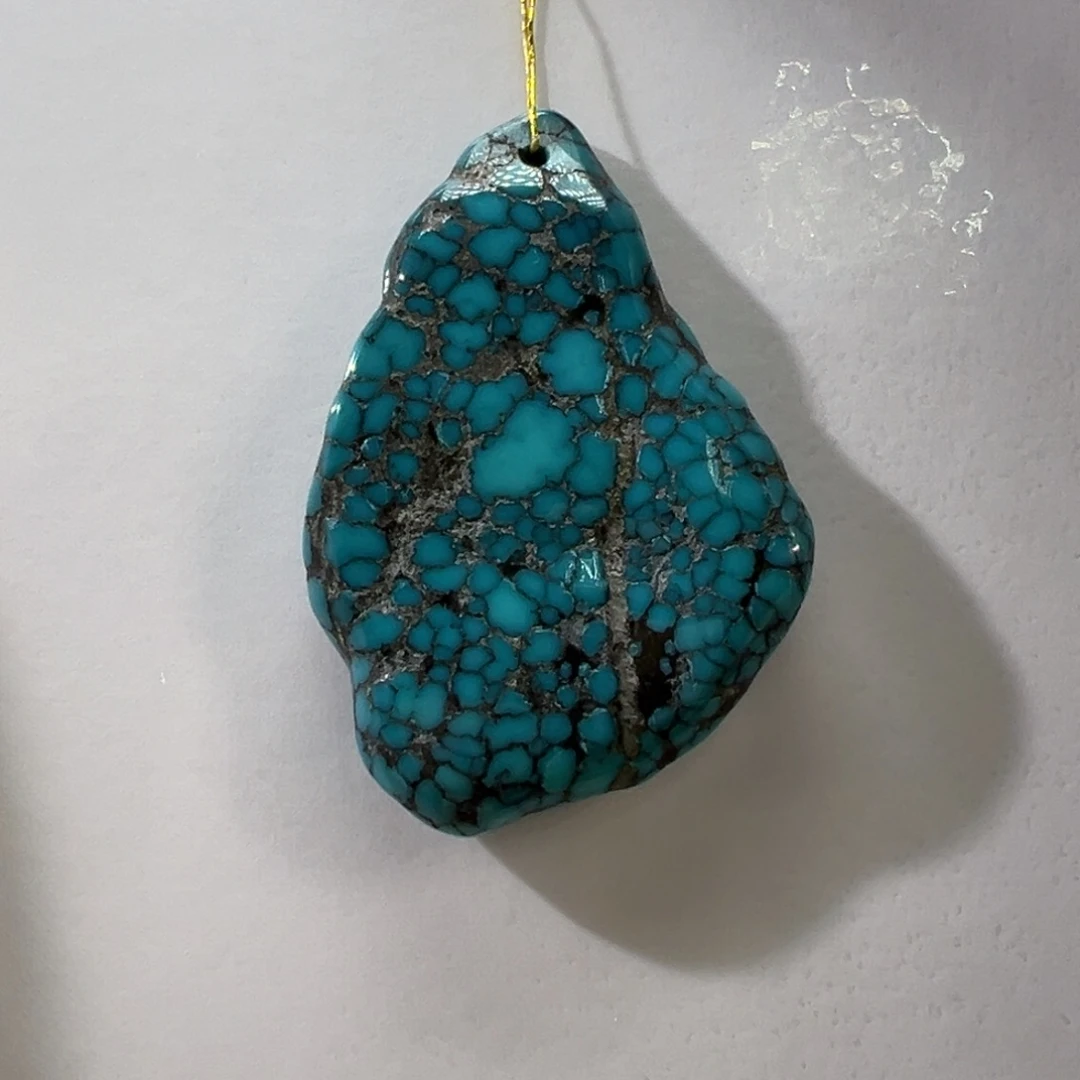 绿松石未镶嵌挂件