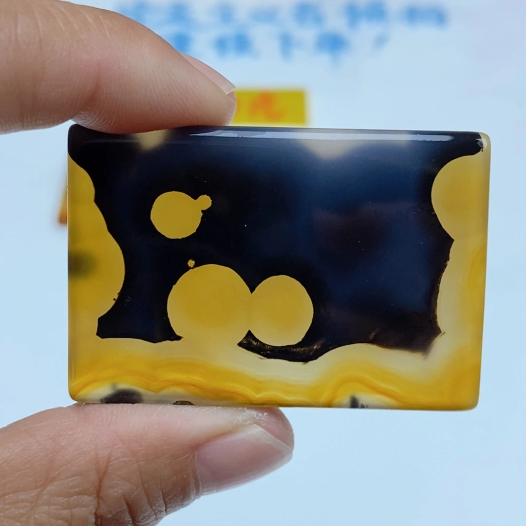 玛瑙/玉髓未镶嵌珠宝半成品