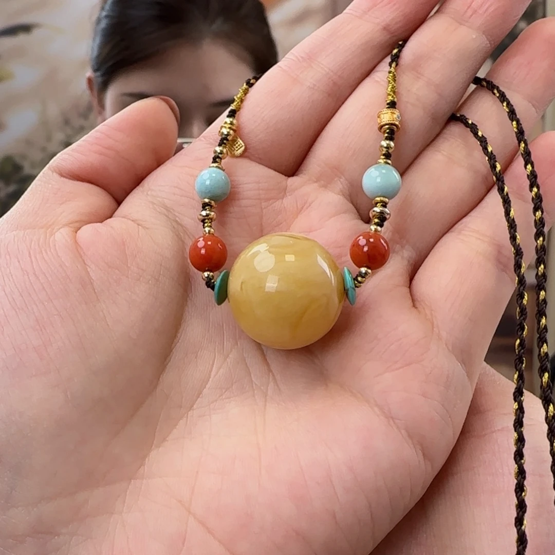 蜜蜡未镶嵌吊坠(赠链)