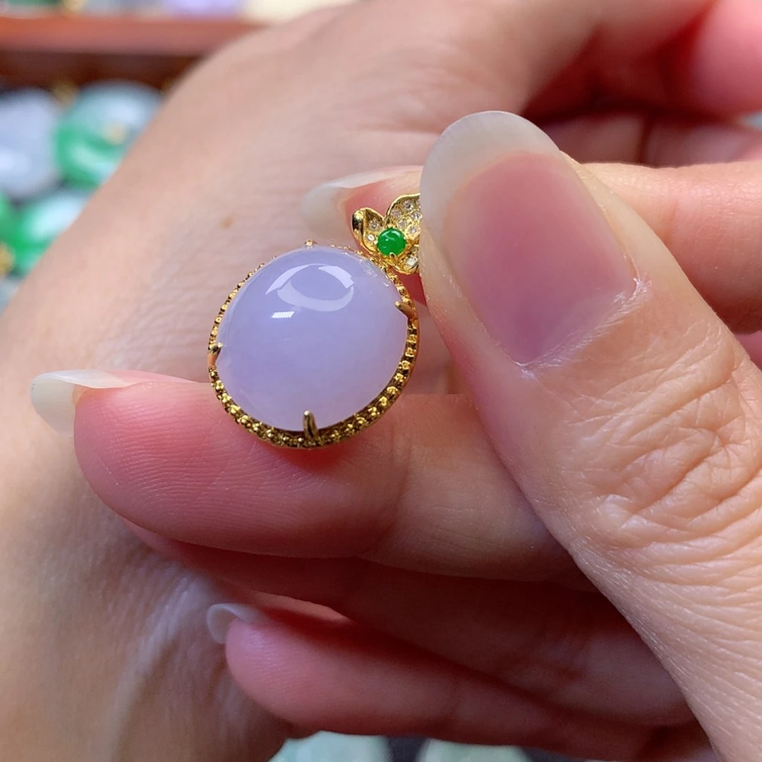 【闪购商品】吊坠(赠链)18K金镶嵌翡翠