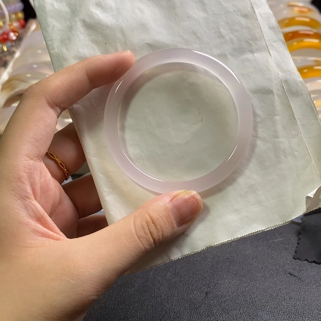 手镯玛瑙/玉髓未镶嵌