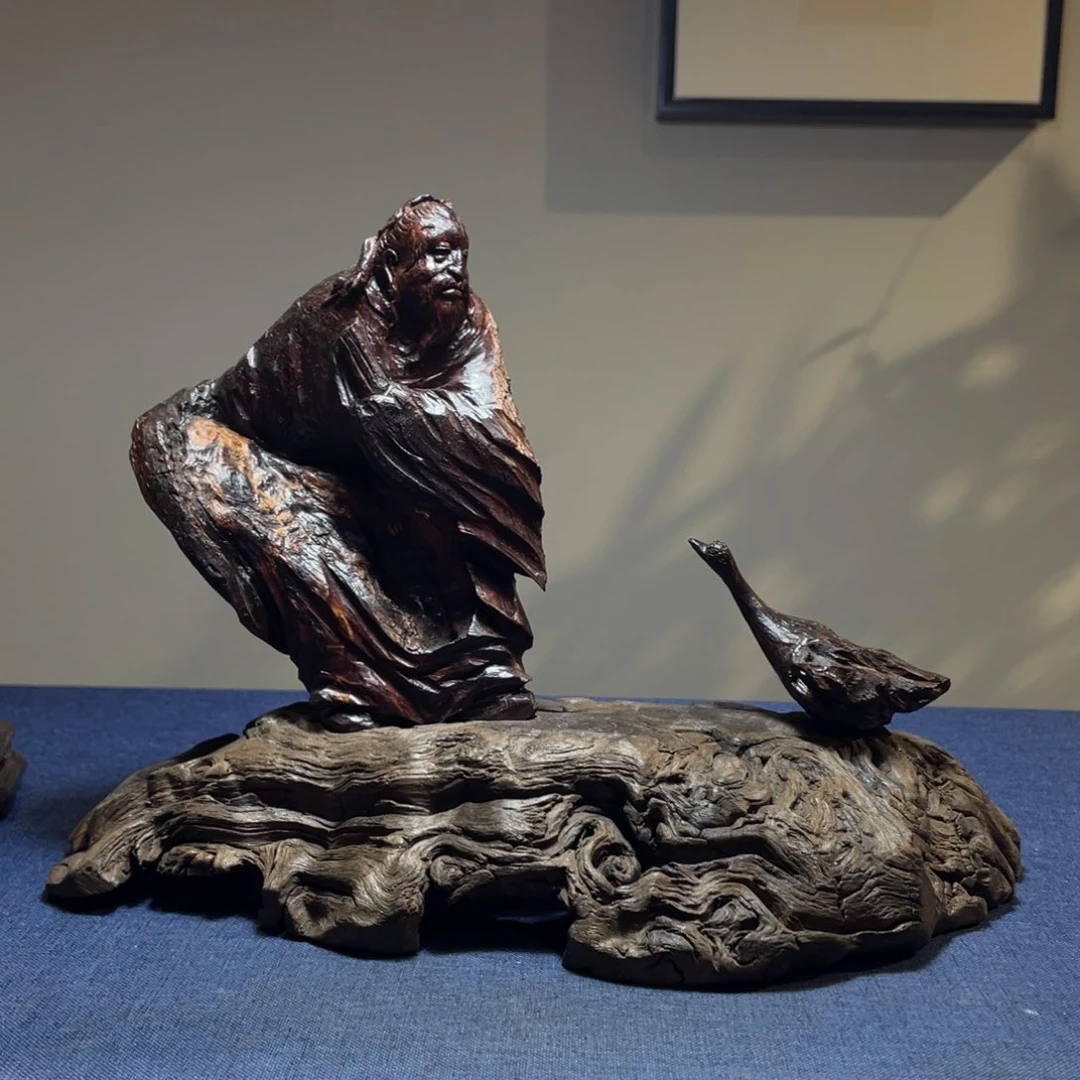 檀香紫檀（小叶紫檀）O****O木雕工艺品工艺品