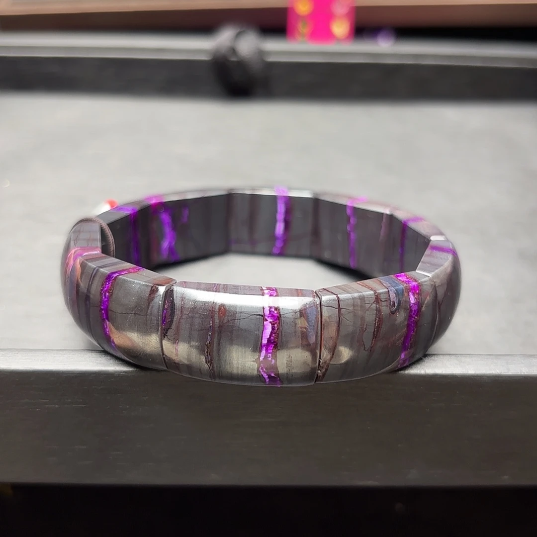 苏纪石（舒俱来）未镶嵌流光猫眼一线天丝绒手牌