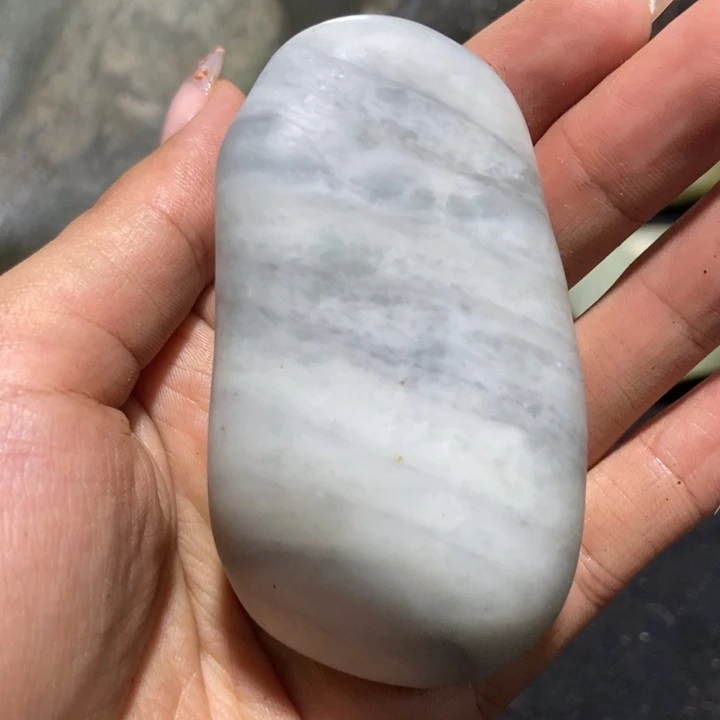未镶嵌和田玉（糖玉）挂件