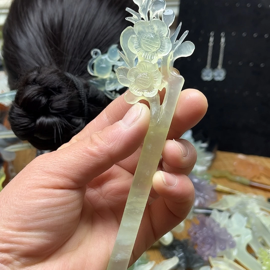 蛇纹石玉未镶嵌岫玉