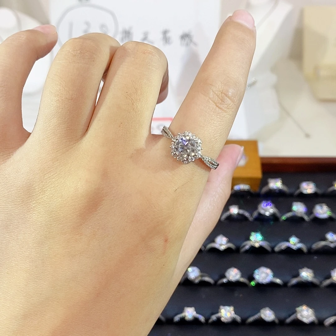 胖***园925银合成碳硅石艾莎公主2ct19