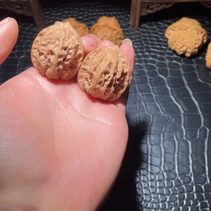 吊坠文玩核桃白蛇骨34