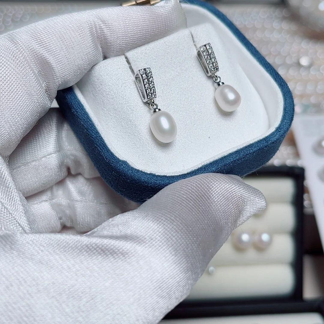 淡水珍珠银S925镶嵌手绳耳钉