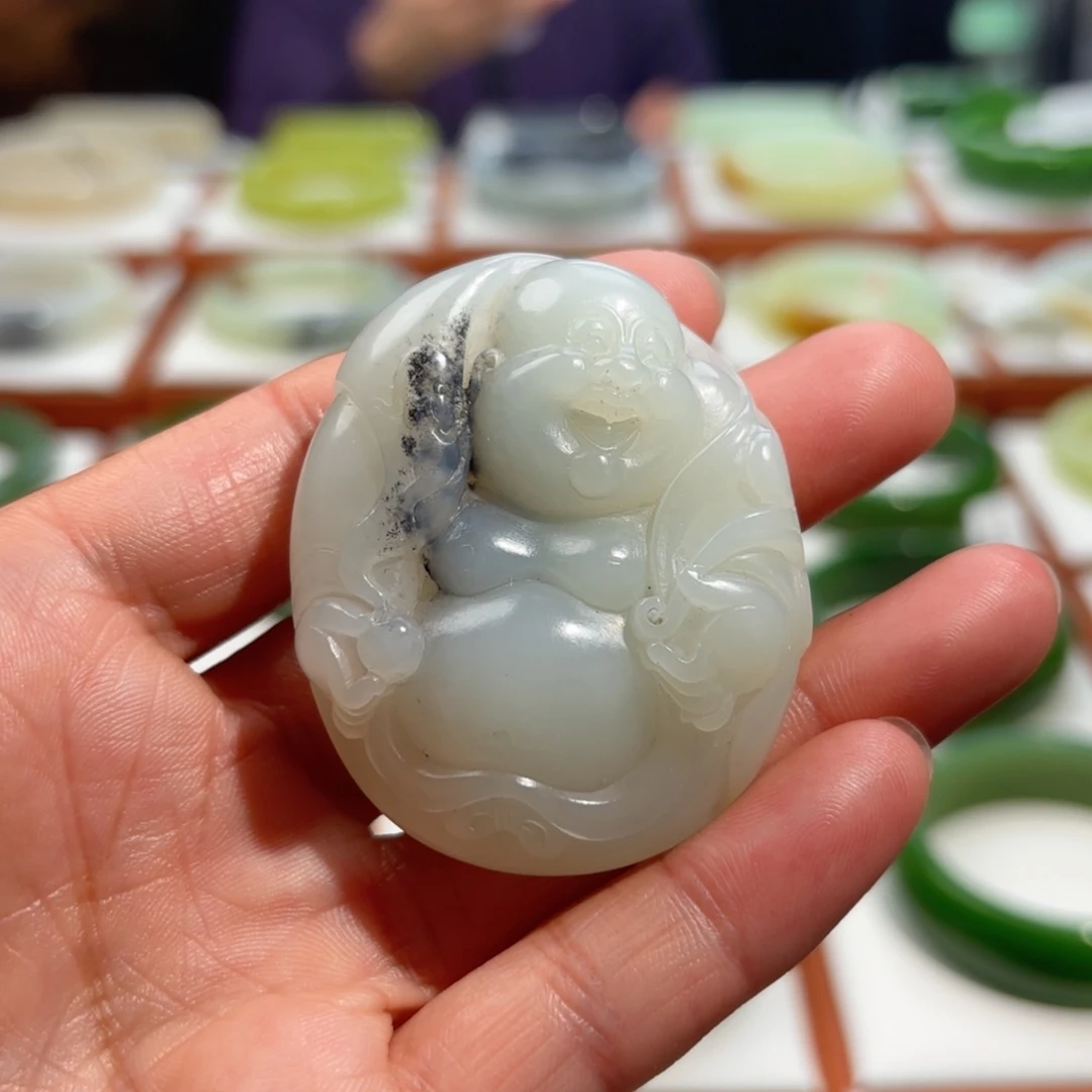 和田玉颈饰未镶嵌