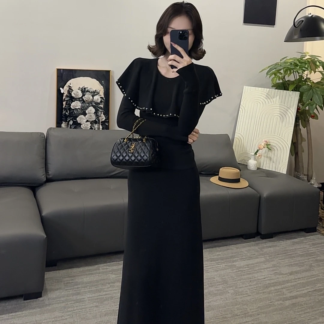 【OS&oneshow】法式设计感时尚气质套装斗篷上衣显瘦半身裙两件冬款