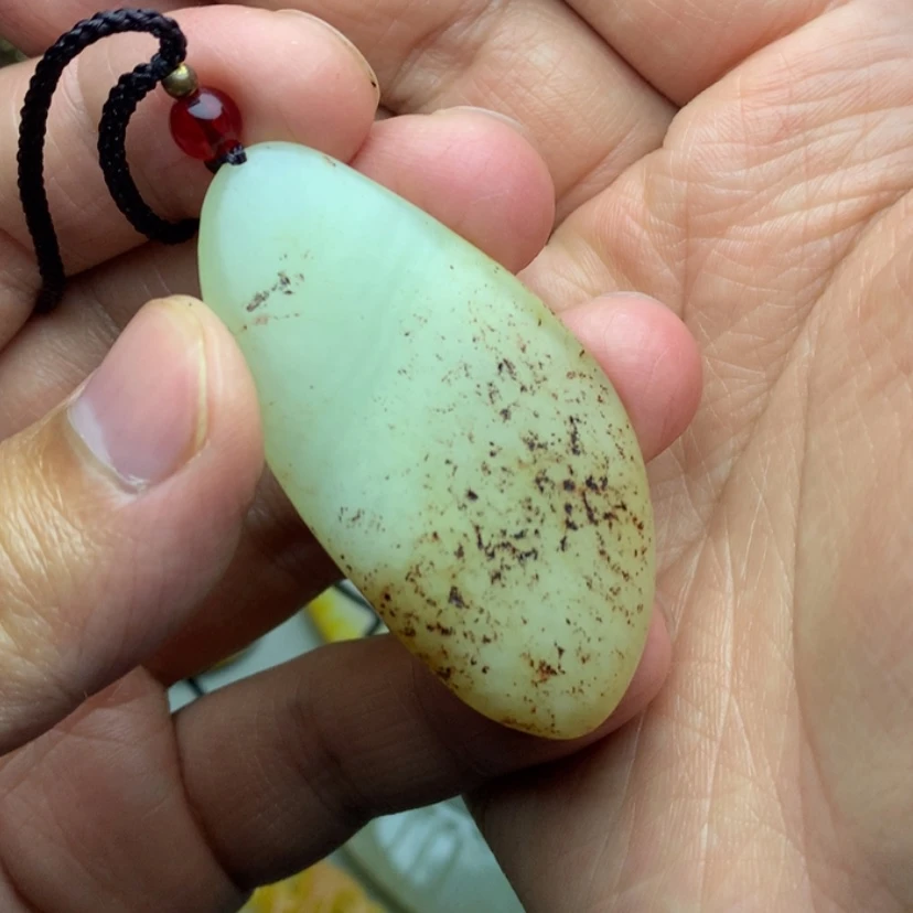 【闪购商品】颈饰未镶嵌和田玉