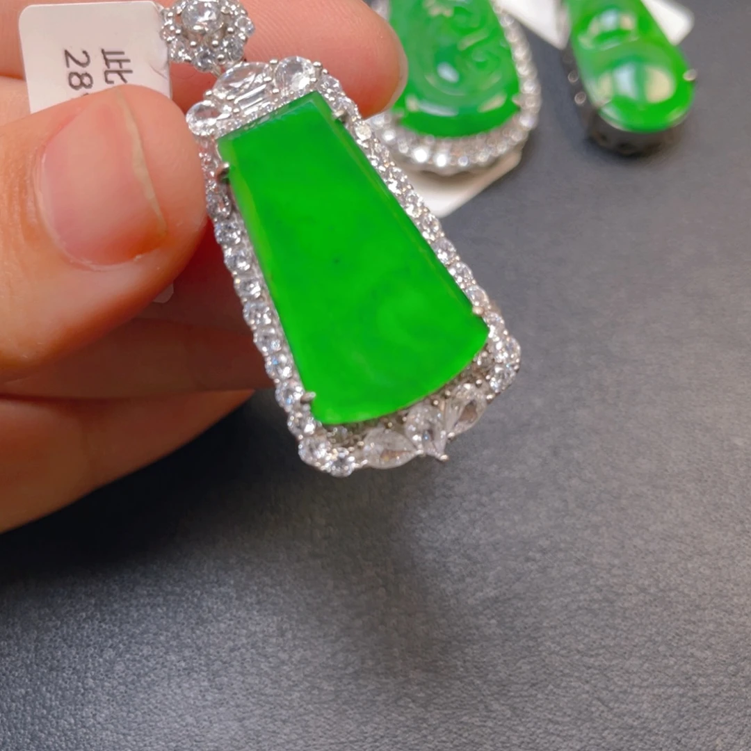 翡翠银S925镶嵌吊坠(不含链)