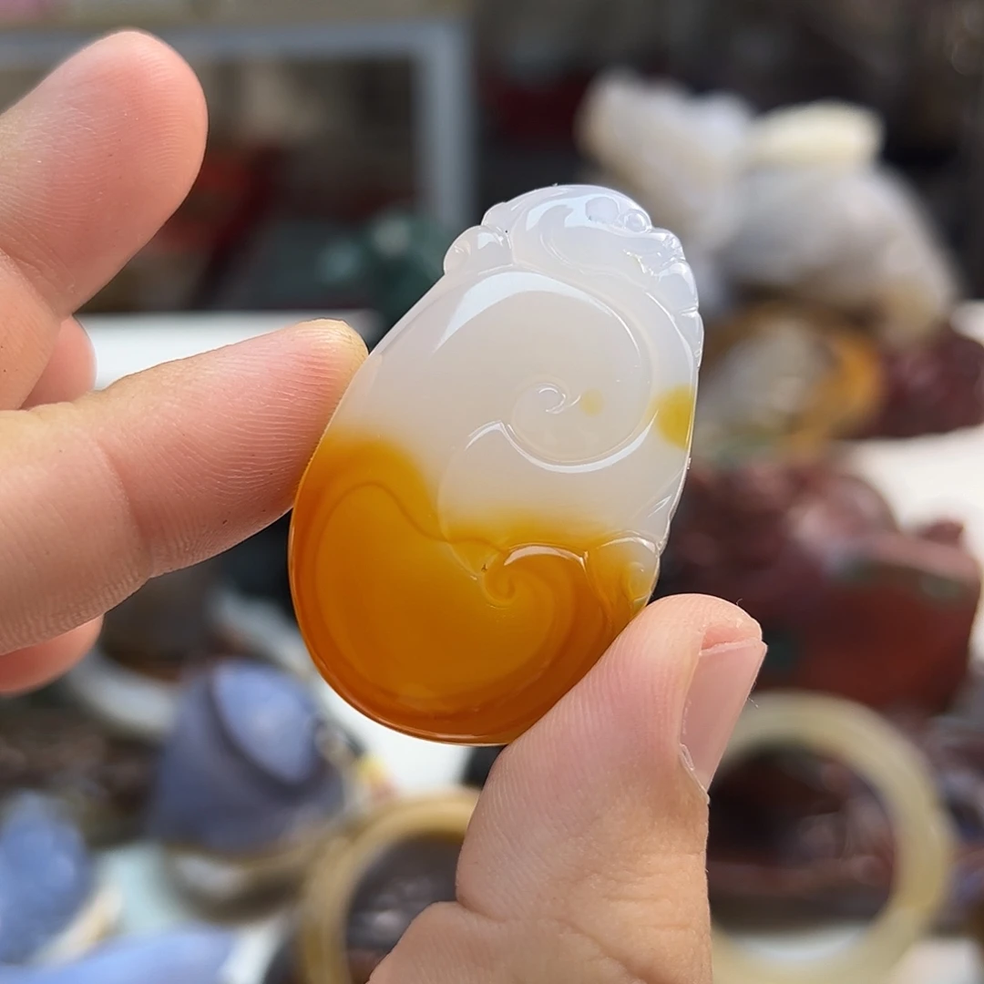 玛瑙/玉髓未镶嵌颈饰