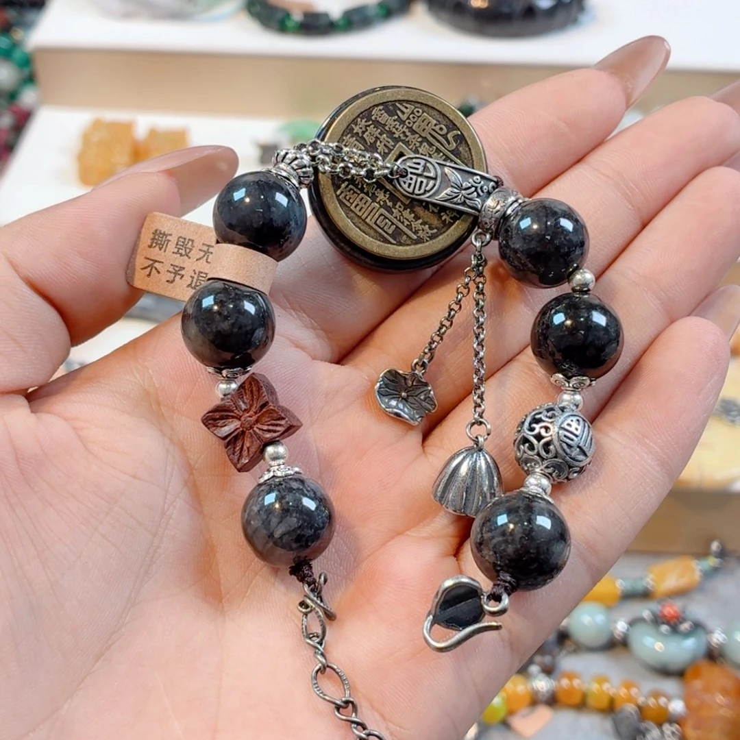 豆***猫未镶嵌手链翡翠手串