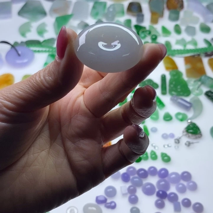 翡翠未镶嵌挂件天然翡翠