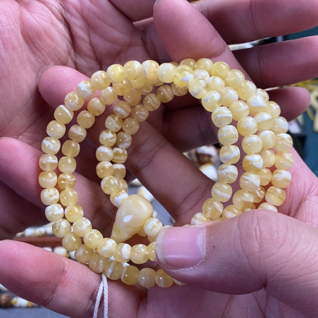 琥珀未镶嵌裸石6.5mm虎皮纹