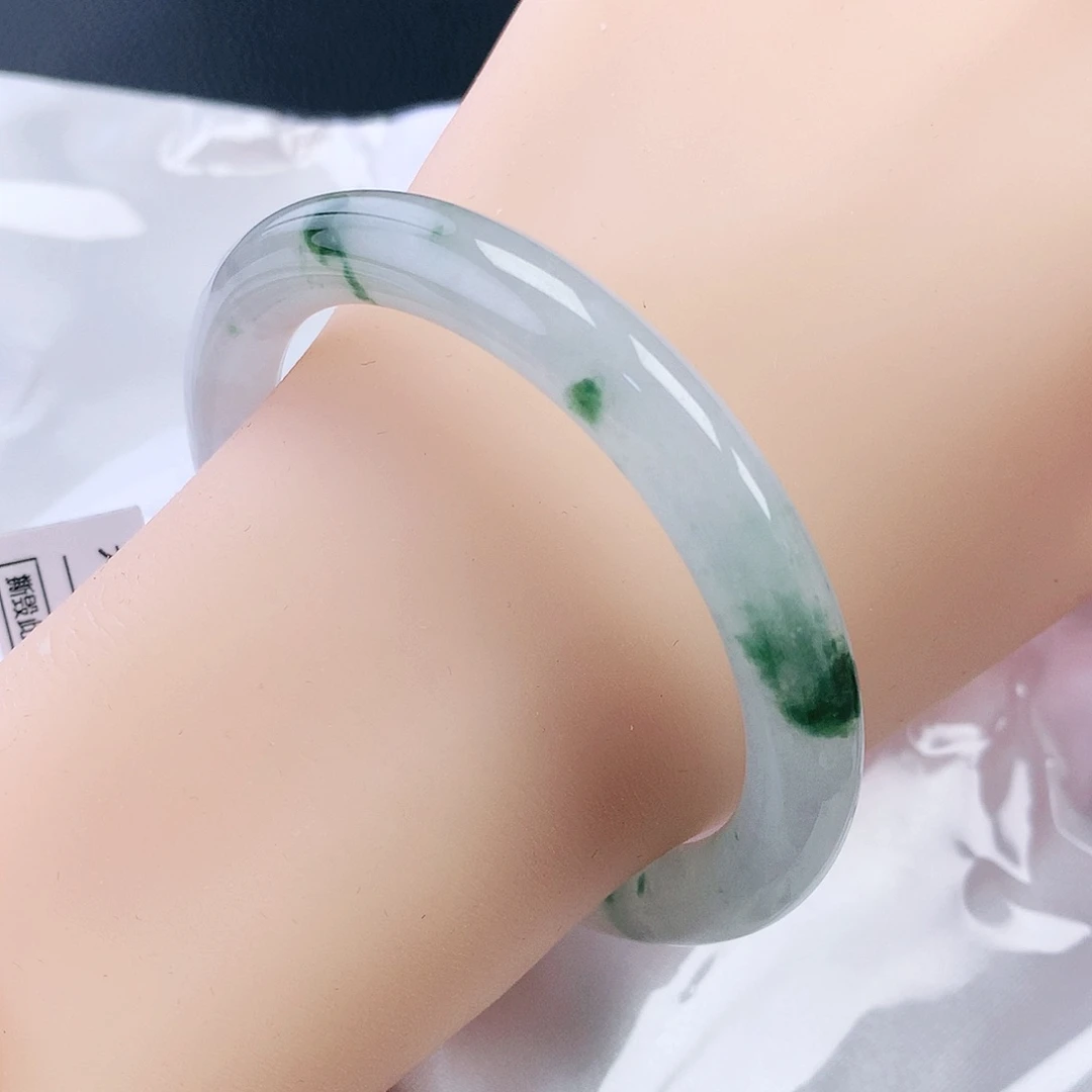 未镶嵌手镯翡翠54+圈