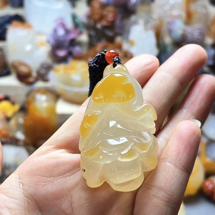 玛瑙/玉髓未镶嵌饰品