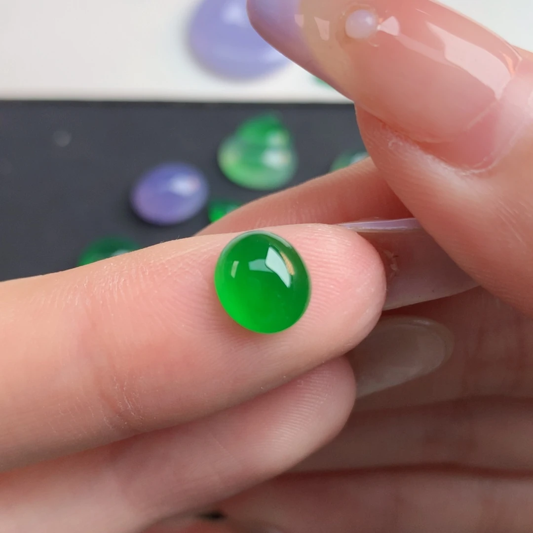 翡翠裸石8.26/7.44/4.07