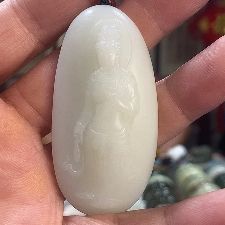 和田玉未镶嵌吊坠(赠链)