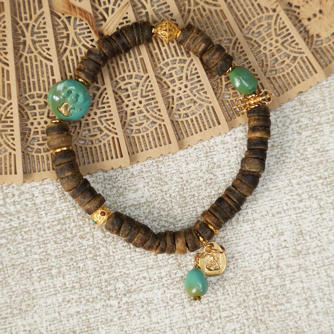 沉香【壹芳珠宝】沉香绿奇楠随形药片单圈5-6mm