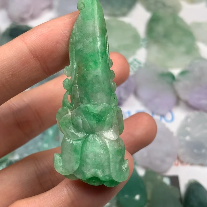 彬***程定制翡翠未镶嵌翡翠