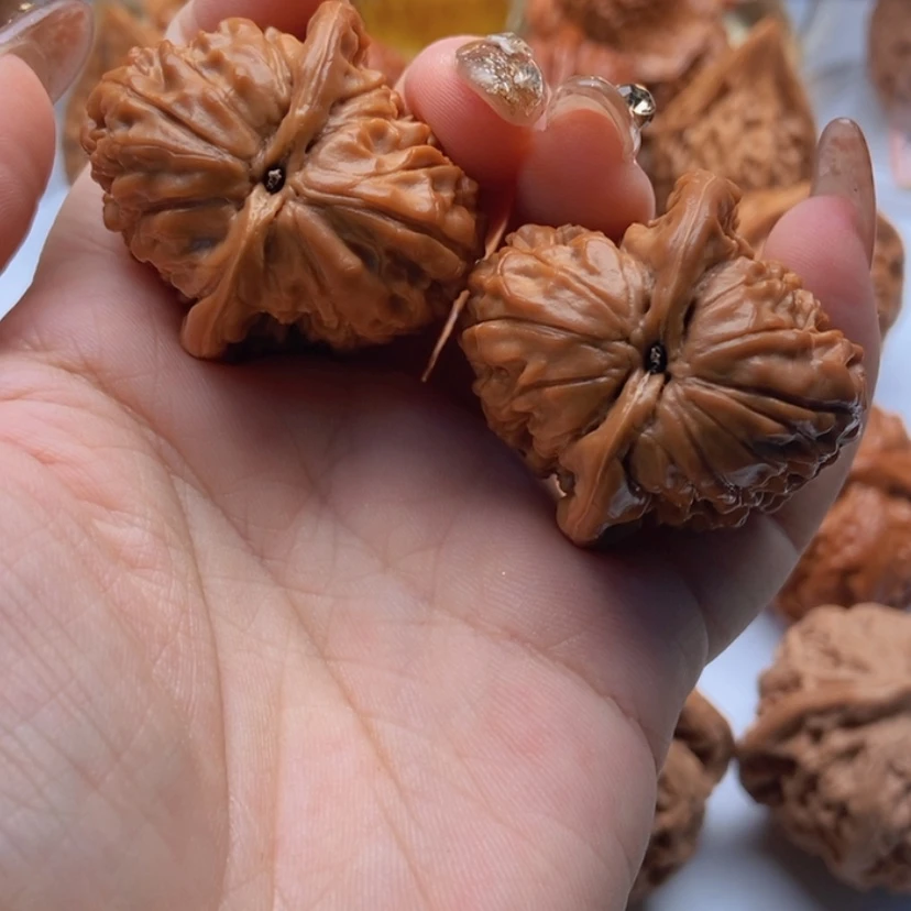 【闪购商品】把件文玩核桃莲花37全品