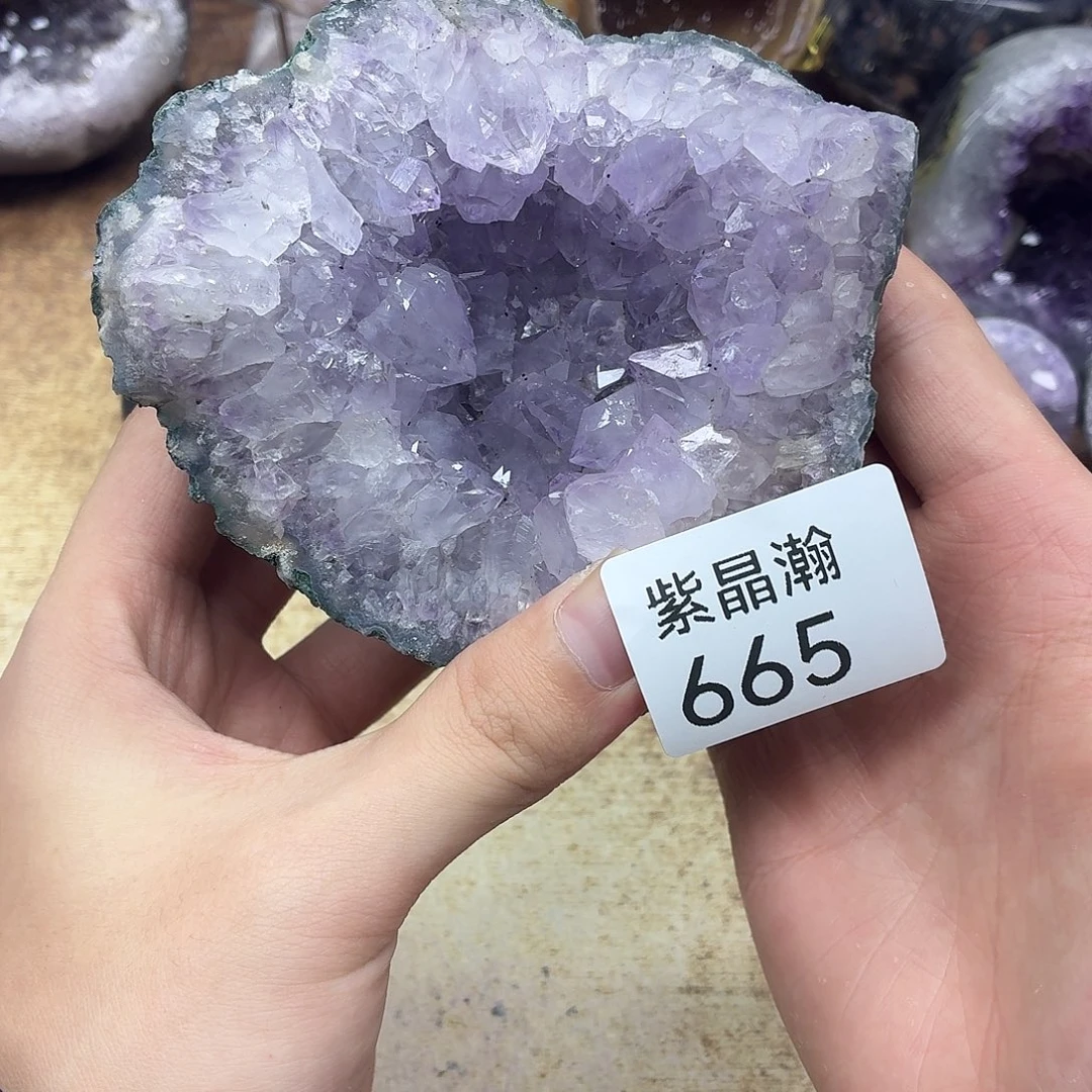 水晶大型摆件（非配饰）未镶嵌