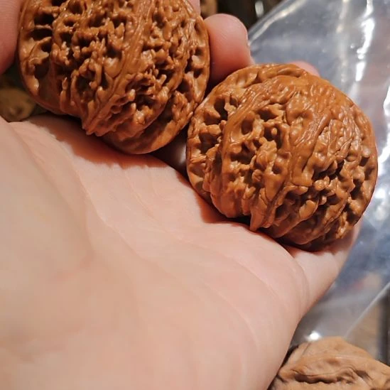 文玩核桃吊坠44磨盘