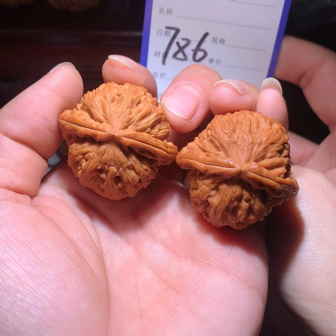 核桃手串/手链三****风全品白狮子786号3.8