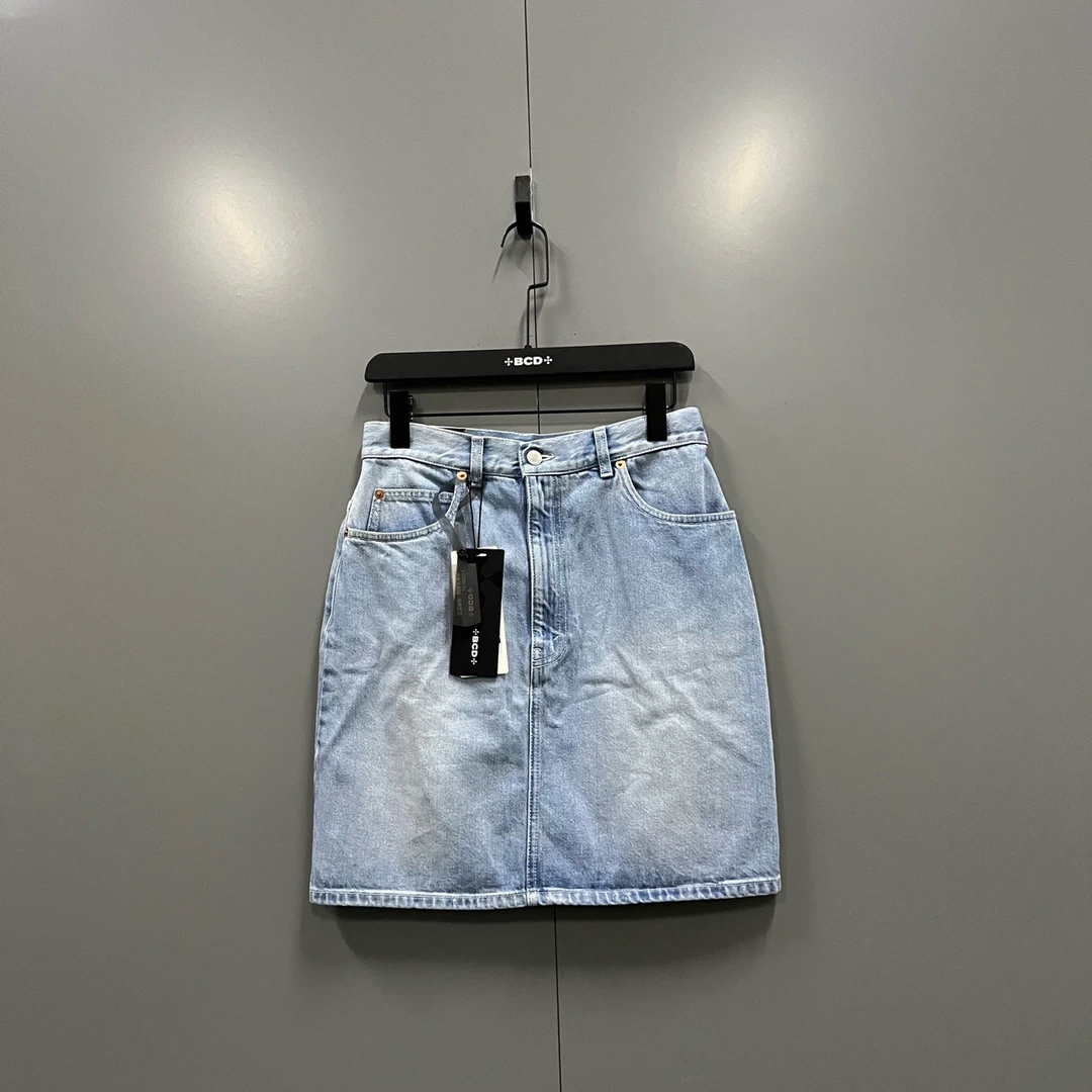 95新 GUCCI/古驰 （bb）米奇刺绣牛仔短裙 42码/8500/ly102513