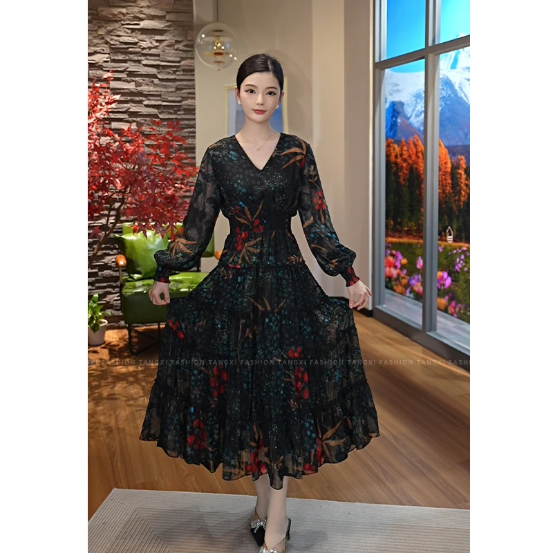 预售2025夏季新款【TX-6522】气质小众V领设计感长袖彩色连衣裙子女