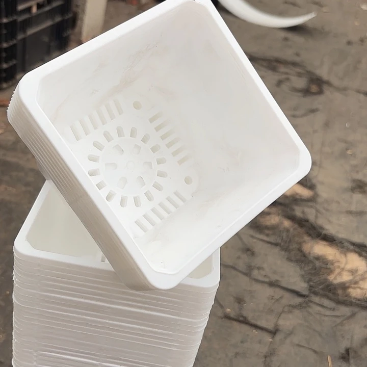 140白方盆13公分高10公分25个