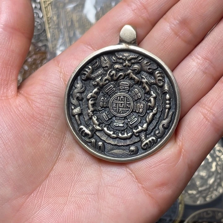 结缘藏传扎西德勒