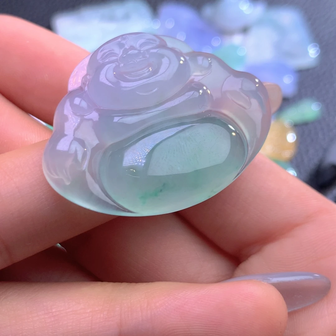 翡翠未镶嵌颈饰缅甸