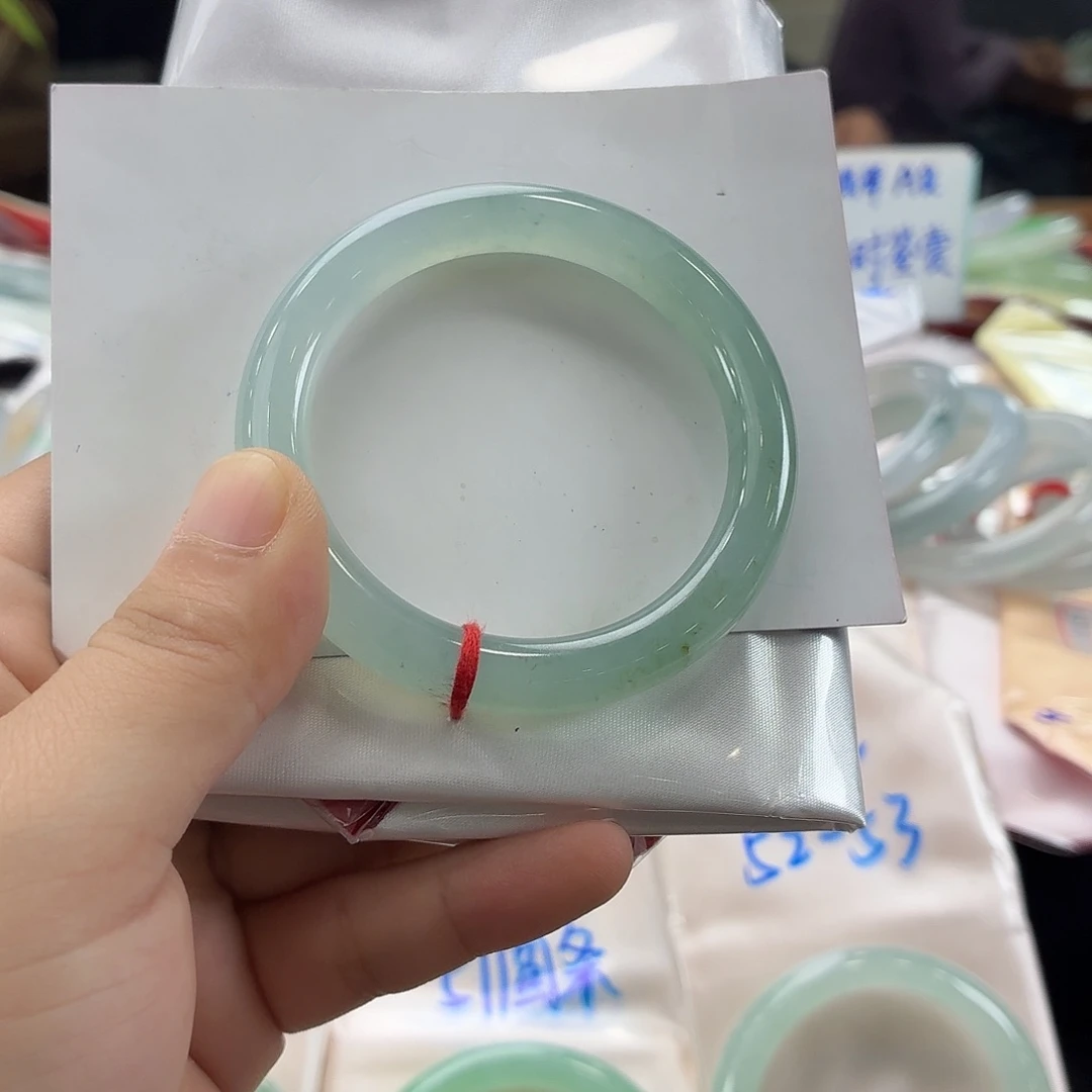 翡翠未镶嵌手镯12号