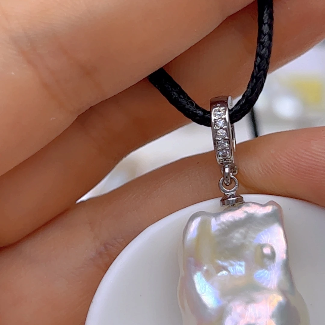 颈饰未镶嵌淡水珍珠