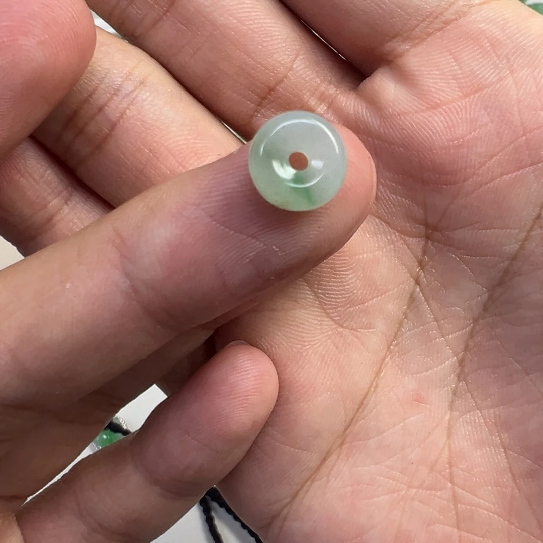 u***e翡翠散珠平安扣一个