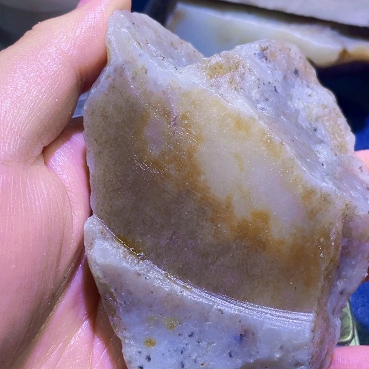 和田玉未镶嵌珠宝半成品