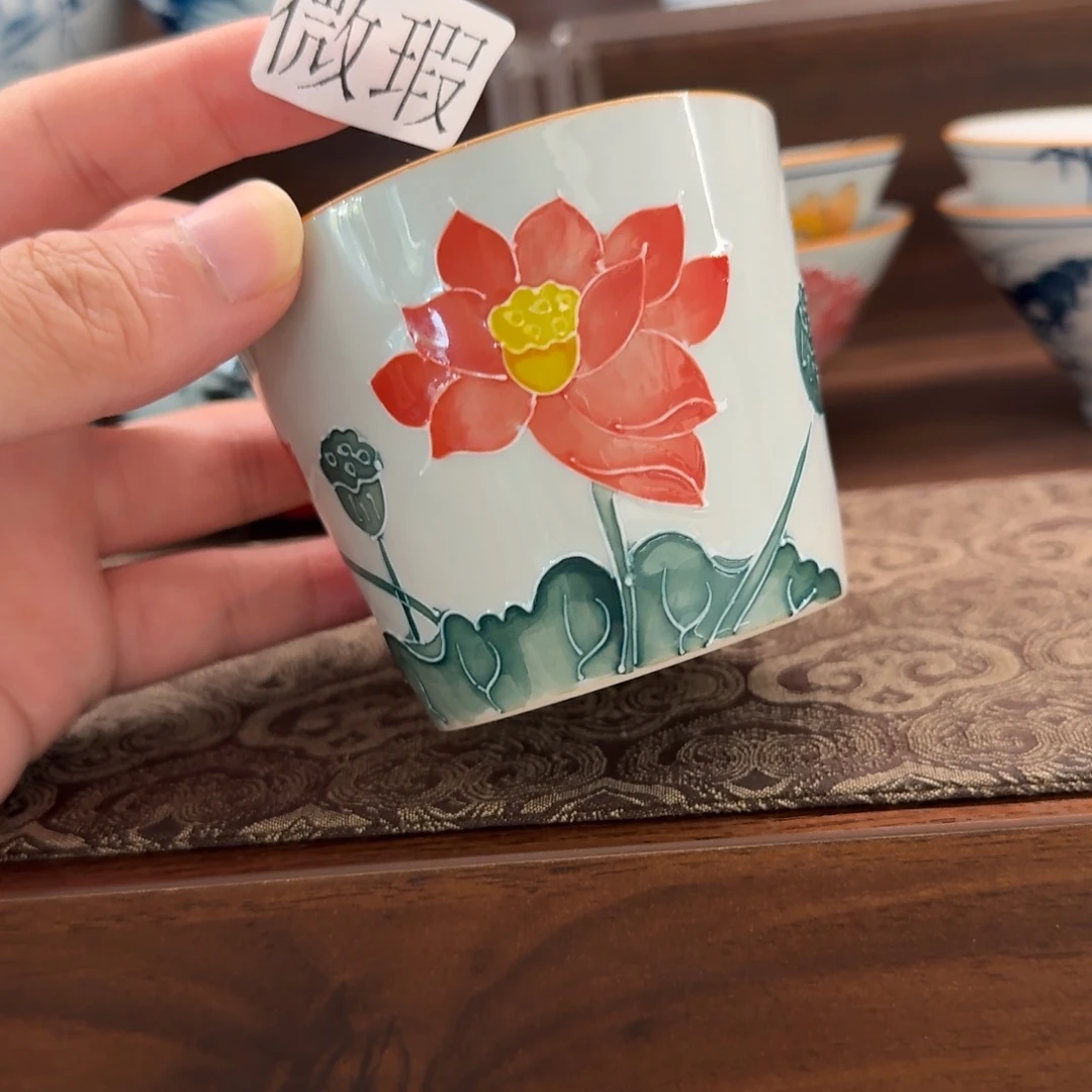 釉下手绘茶具微瑕