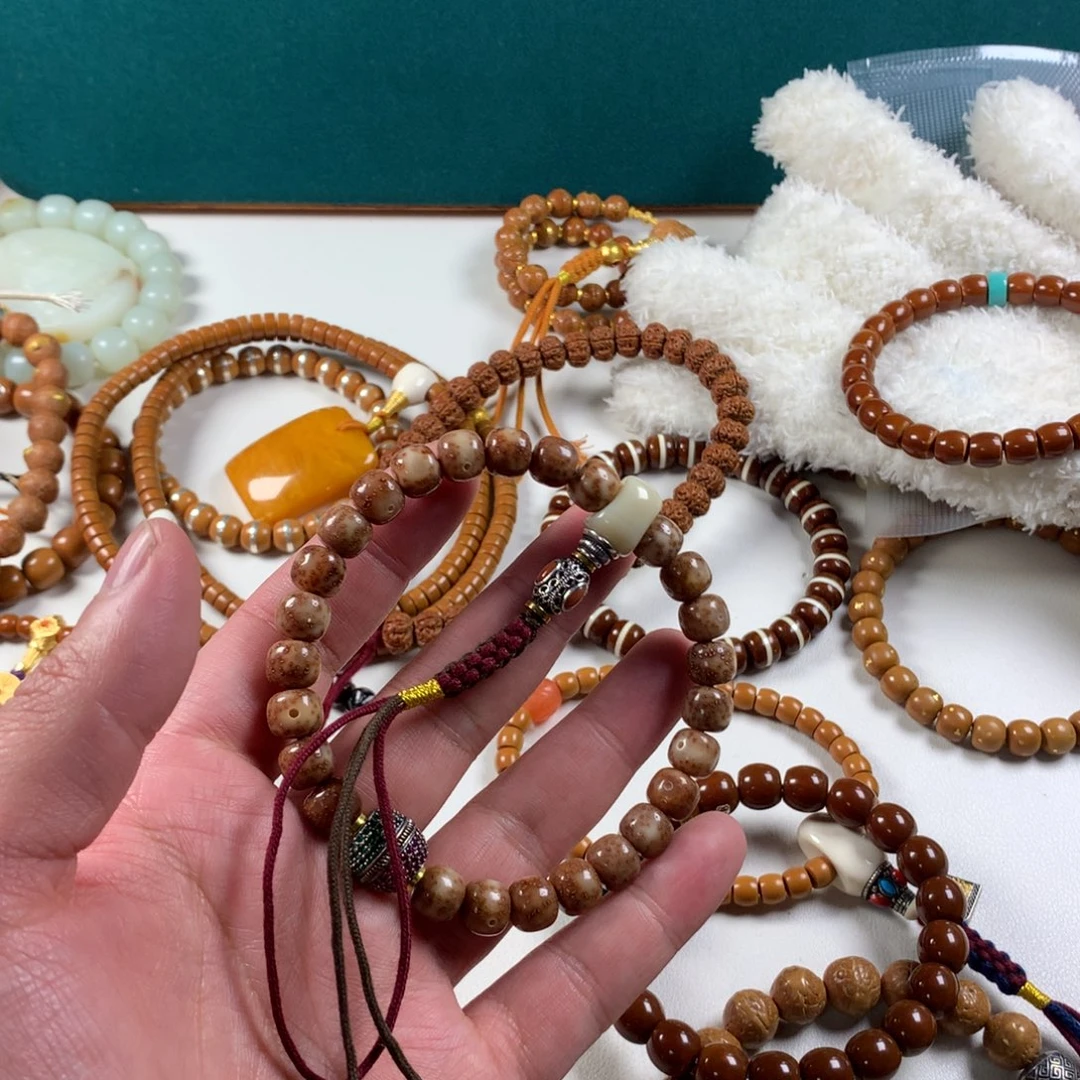 吊坠星月菩提。。。。。。。。。。