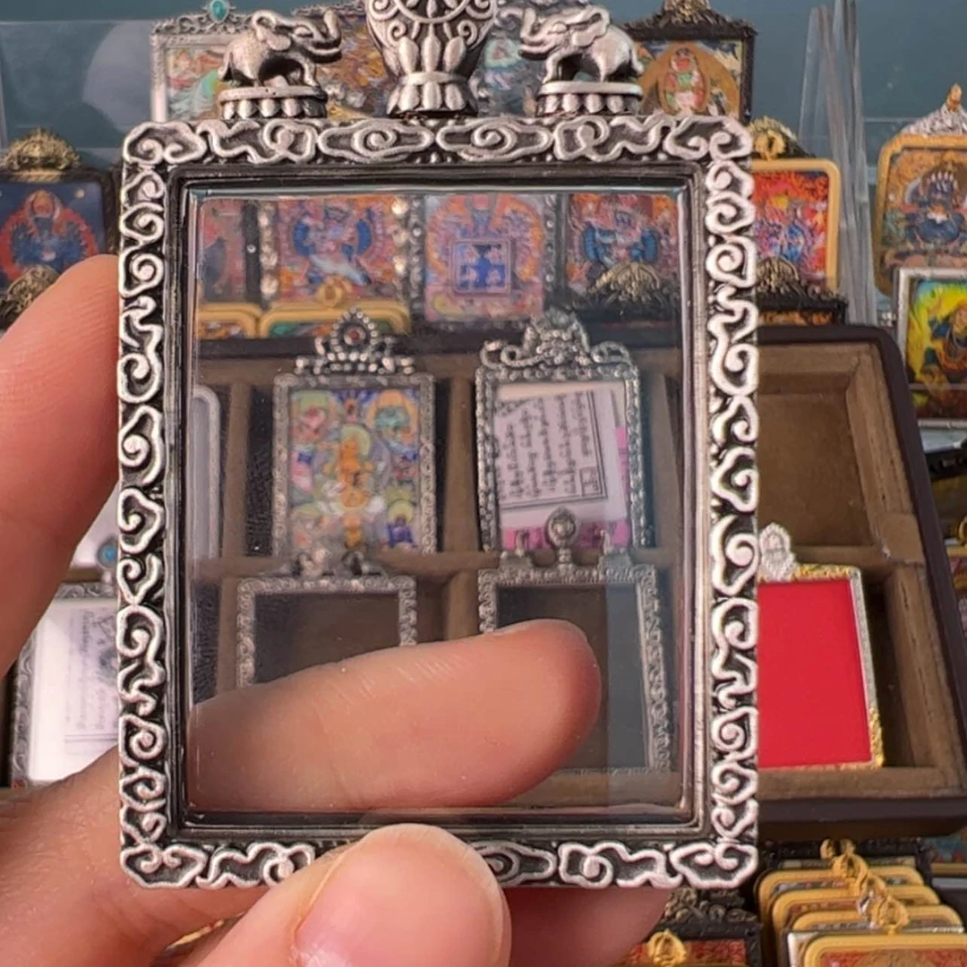 【闪购商品】吊坠汉**?纯银壳子唐卡艺术