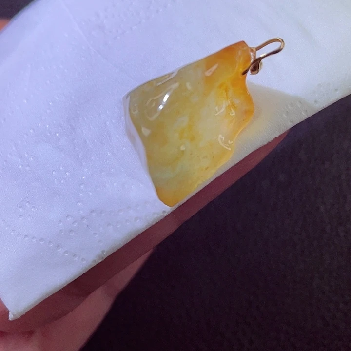 翡翠18K金镶嵌颈饰翡翠