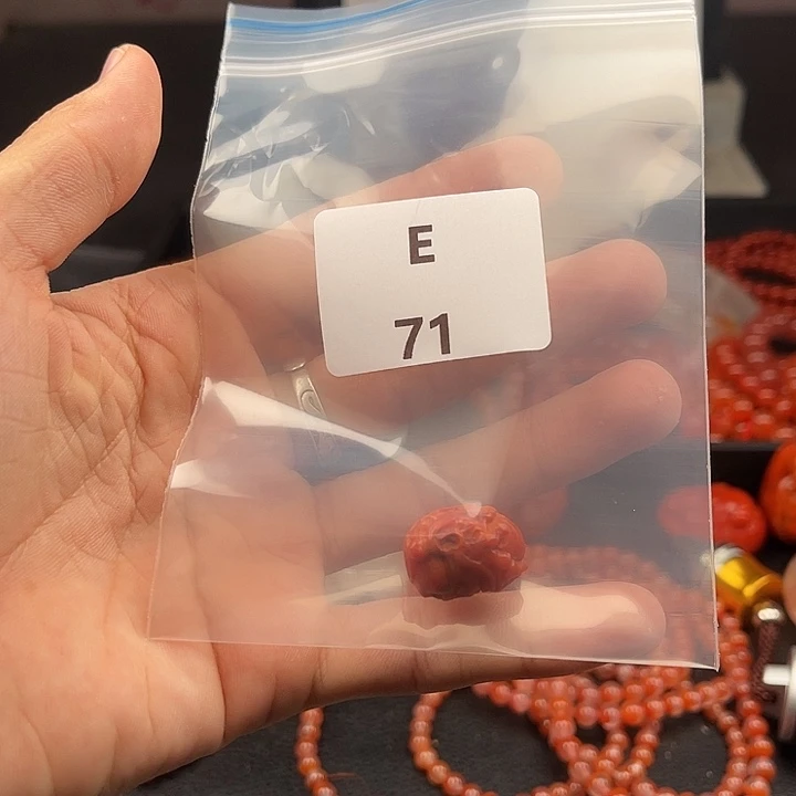未镶嵌南红玛瑙多样性发货配饰南红玛瑙天**淡