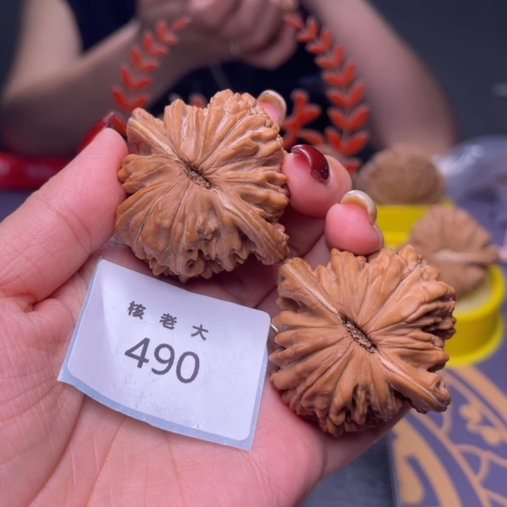 文玩核桃把件四座楼45.490