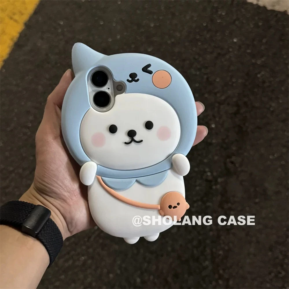 卡通立体可爱自嘲熊酷儿适用iphone16promax手机壳苹果15软14防摔